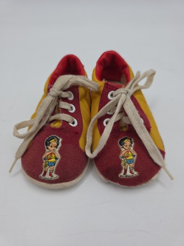 Rare 1978 wonder woman baby - woman,