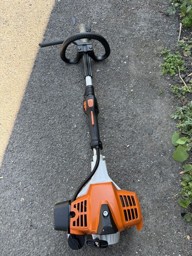 Stihl petrol kombi - km,