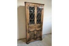 OAK CORNER CABINET UNIT WITH