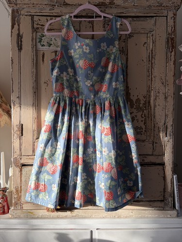 Cath kidston blue strawberry - cath,