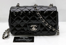 CHANEL Classic Mini Black
