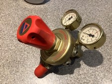 Acetylene Regulator Welding GAS BOTTLE PRESSURE FLOW REGULATOR GAUGE