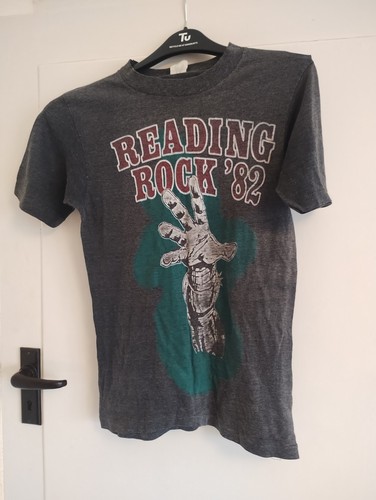 Vintage reading rock - vintage,
