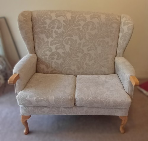 Hsl helmsley seater sofa - helmsley, 2‑seater