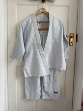 Karate Judo Martial Arts Unisex Judogi /Suit with White Belt Size 150 CM Kids