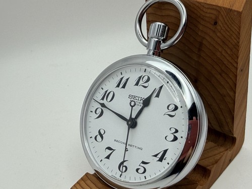 Near mint seiko cord - mint,