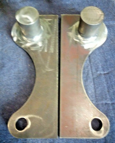 Weld manitou brackets - manitou,