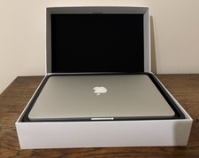 Apple MacBook Pro 13 2015 DUAL-COREi5  8GB