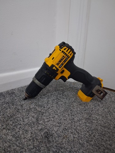 Faulty dewalt dcd785 18v - faulty,