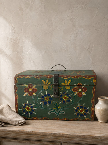 Vintage wooden storage chest - vintage,