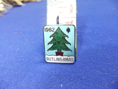 Badge butlins holiday - butlins, camp