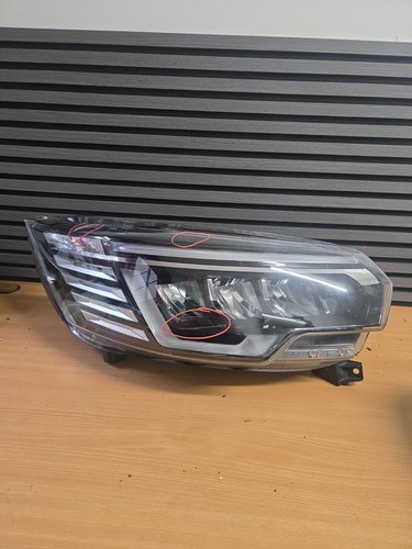 Renault trafic s right - 23,