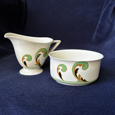 Royal Doulton Lynn V1289 Milk