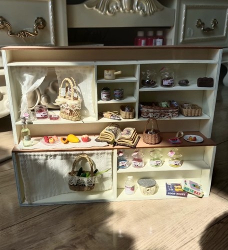 Doll house scale - doll,