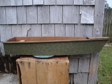 VINTAGE WOODEN SKIFF HUNTING