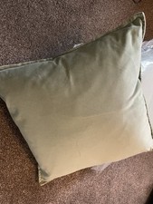 BEAUTIFUL SCATTER CUSHIONS