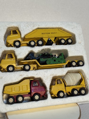 Vinyage tonka construction set - vinyage,
