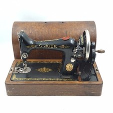1924 Singer 99K Hand-Crank Sewing Machine 