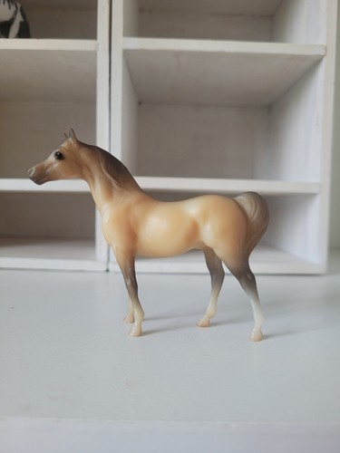 Breyer stablemate arabian - breyer,