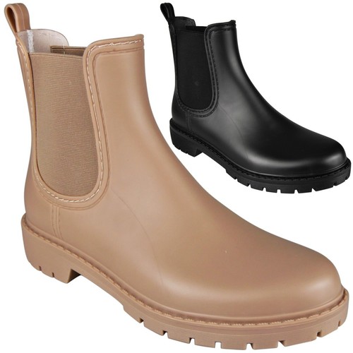 Snow rain wellies - rain,