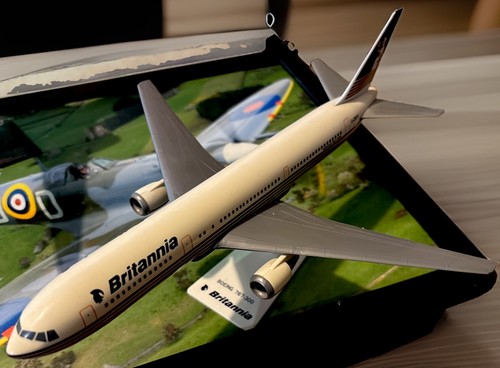 Boeing 767 300 britannia - 767-300,