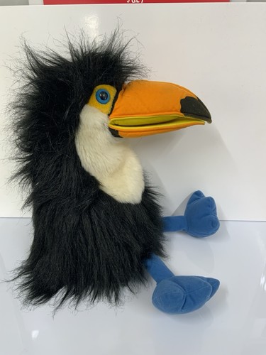 The puppet company toucan - the,
