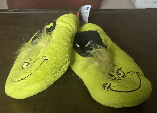 Nwt women the grinch - women’s,