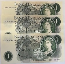 3x Uncirculated Old One Pound Notes Consecutive Serial Numbers