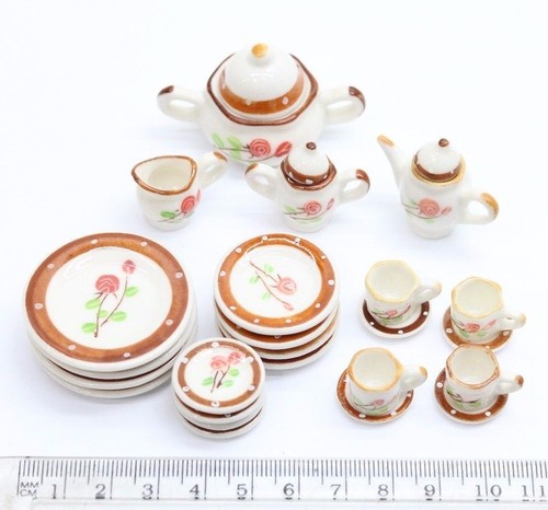 New dolls house - dolls, miniatures