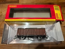 HORNBY R6640 LMS 4 WHEEL CCT VAN 37012 NOS BOXED  1of 2