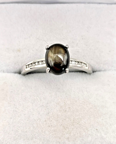 Hallmarked 9ct white - white, star