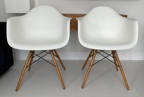 Vitra eames daw chairs - x,