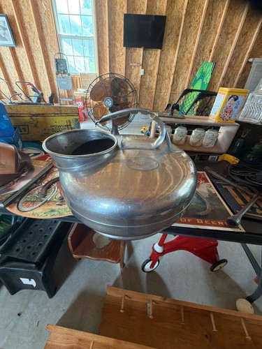 Vintage surge milker - vintage, babson