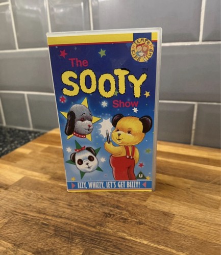 The sooty show - izzy, whizzy