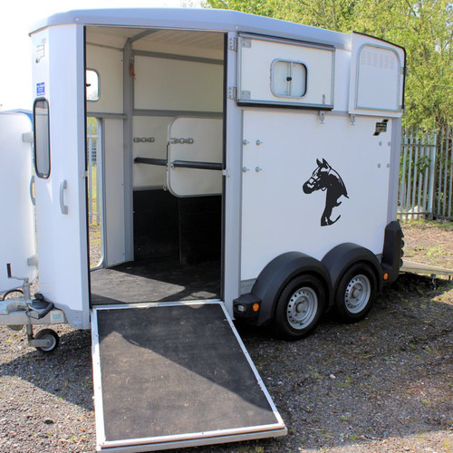 Horses head horsebox - head,