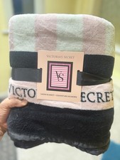 Victoria's Secret Sherpa