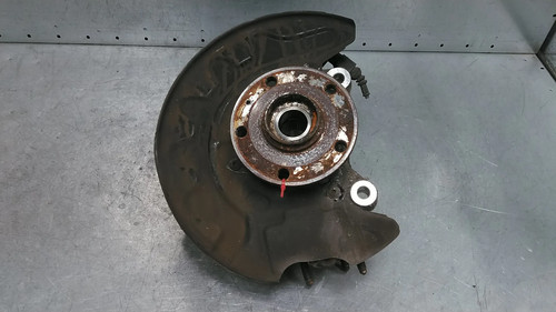 Stub axle right front - right,