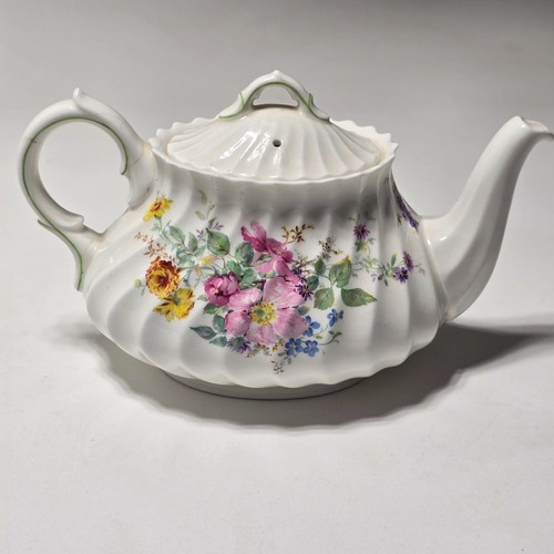 Vintage royal doulton - royal,