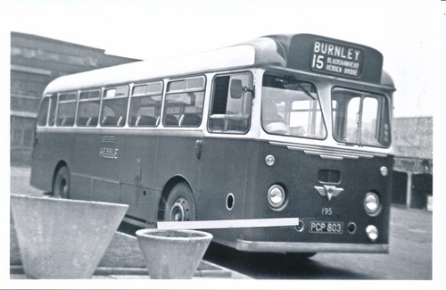 189f 6x4 bus photo hebble - -,