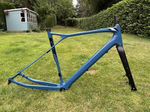 Grade carbon gravel - gt,