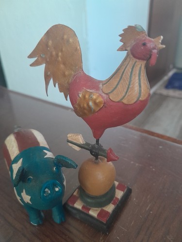 Vintage small metal - small,