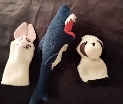 Animal finger puppets set