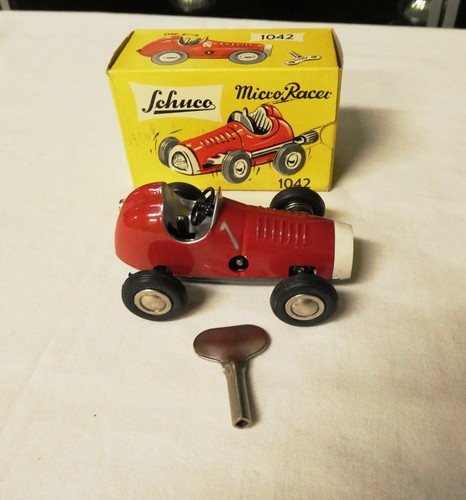 Schuco micro racer 1 - racer, ref