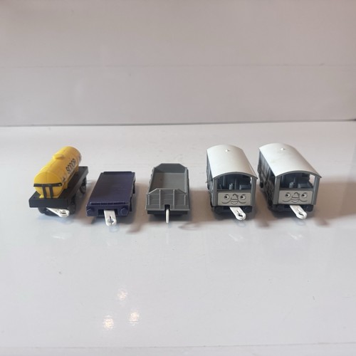 Thomas trackmaster wagon - trackmaster,