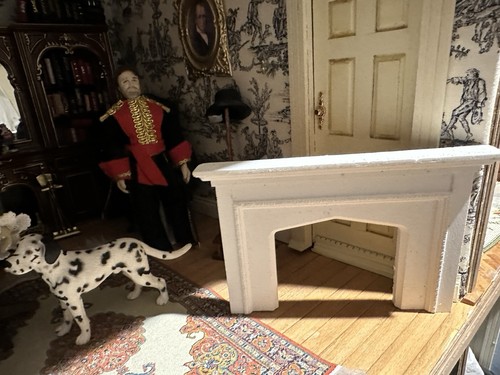 Dolls house fire - resin, /