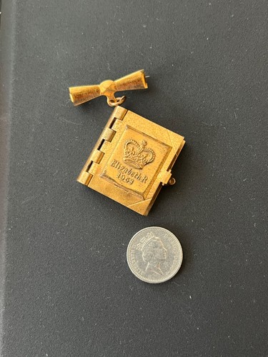 Elizabeth 1953 minature - r,