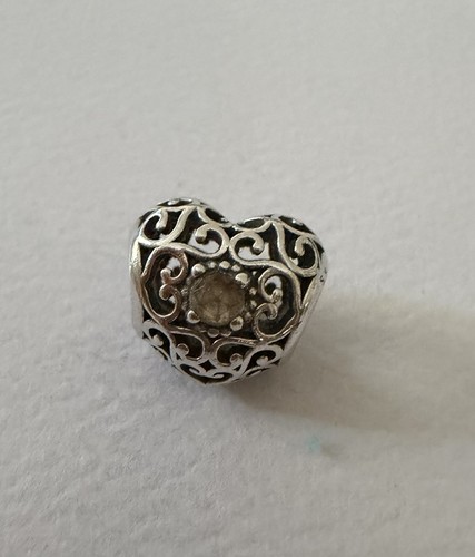 Pandora moonstone signature - pandora,