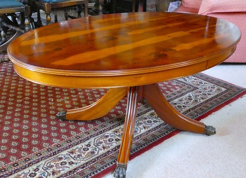 Antique style coffee table