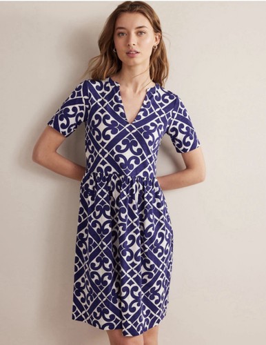 Nwt boden easy - boden, notch