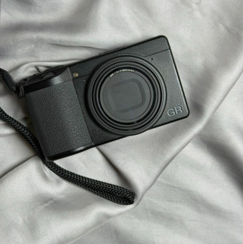 Ricoh iii 2 mp - mp, compact